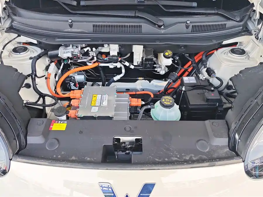 900x675_0_q87_c42_autohomecar__ChxpWGlFQv6AVDmSAAJK1ZZiTR8378.jpg.webp Used Wuling Bingo 2025 model 333km Lingxi Internet model