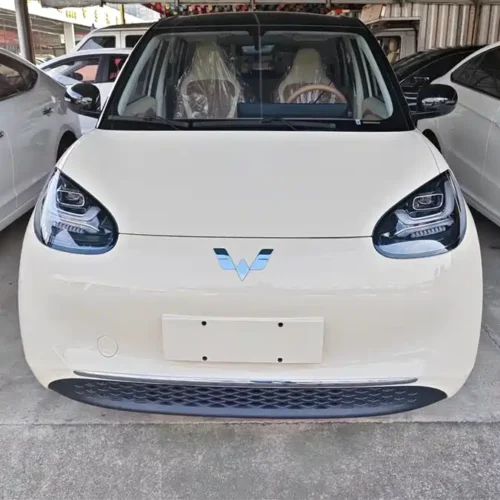 900x675_0_q87_c42_autohomecar__ChxpWGlFQvuAPQuGAAIInjlxDrU291.jpg.webp Used Wuling Bingo 2025 model 333km Lingxi Internet model