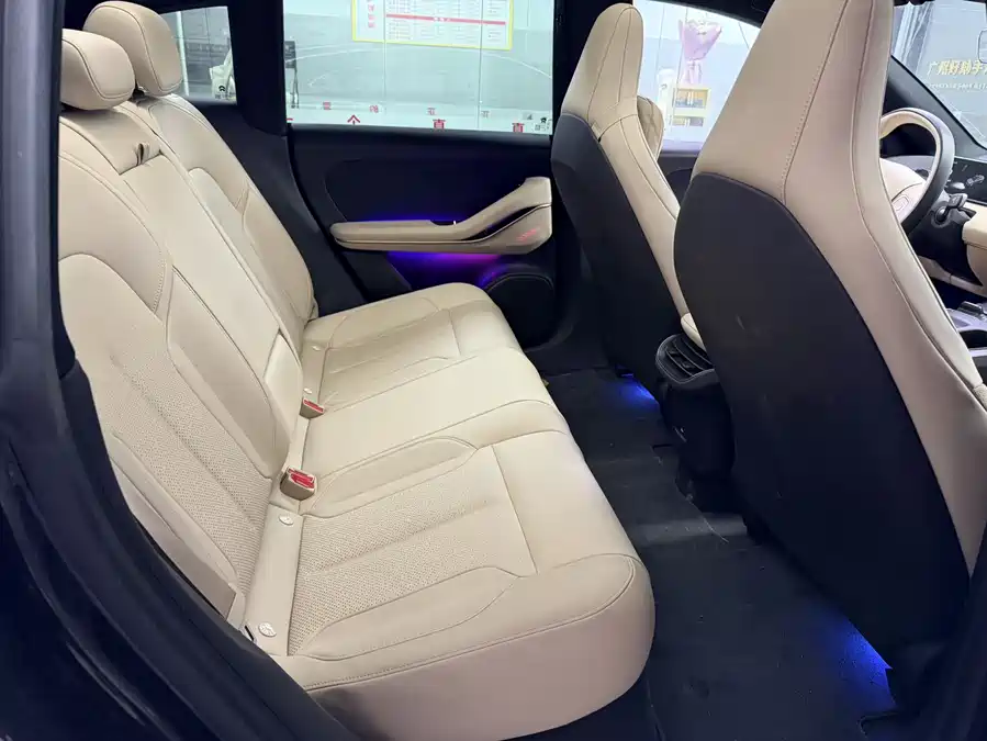 900x675_0_q87_c42_autohomecar__ChxpWGlFaLaAbpY9AALnx2zMSEM685.jpg.webp Used NIO ET5T 2024 model 75kWh Touring