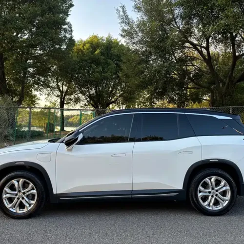 900x675_0_q87_c42_autohomecar__ChxpWGlGCLWAON5QABEbOyk8rhU207.jpg.webp Used NIO ES8 2018 model 355KM baseline version seven-seater version