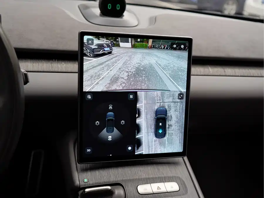 900x675_0_q87_c42_autohomecar__ChxpWGlGDx6AK3m7AAYgRYUjIck795.jpg.webp Used NIO ET7 2022 model 100kWh first edition