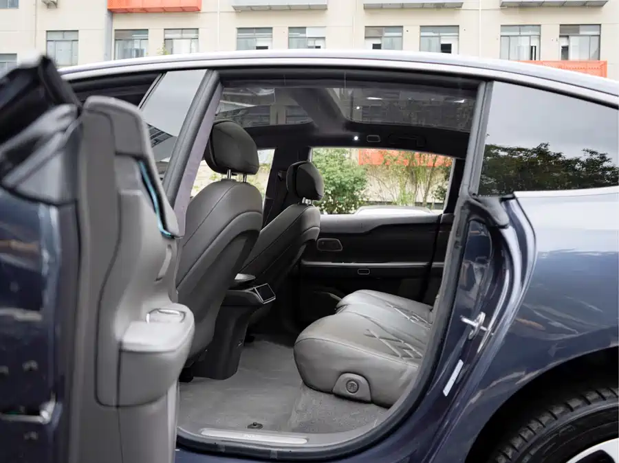 900x675_0_q87_c42_autohomecar__ChxpWGlGDxyAYv0JAAawFr7yadU962.jpg.webp Used NIO ET7 2022 model 100kWh first edition