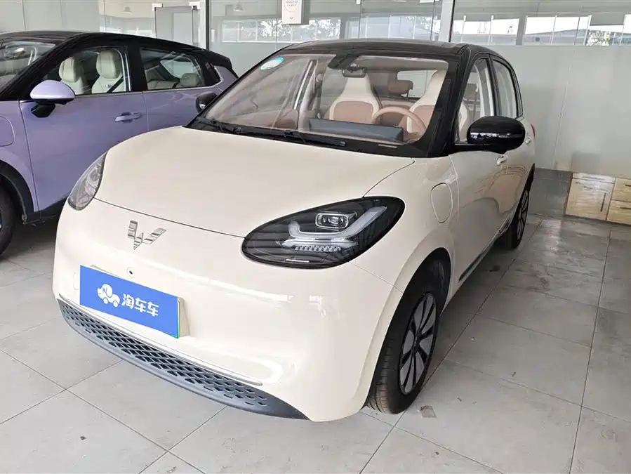 900x675_0_q87_c42_autohomecar__ChxpWGlGFOaAGc3_AAHBESufW9s099.jpg.webp Used Wuling Bingo 2025 model 410km Lingxi exclusive model