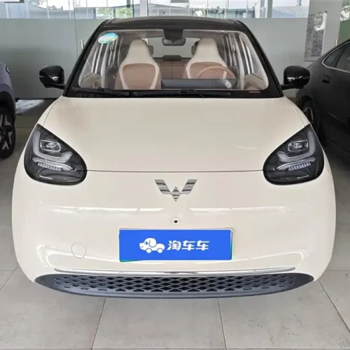 900x675_0_q87_c42_autohomecar__ChxpWGlGFOiASPPLAAGh31uozBA483.jpg.webp Used Wuling Bingo 2025 model 410km Lingxi exclusive model