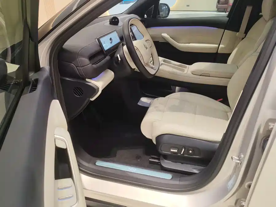 Used NIO ES6 2023 model 75kWh