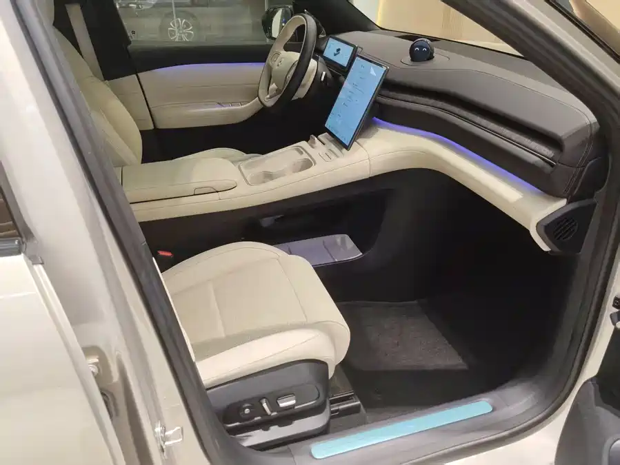 Used NIO ES6 2023 model 75kWh