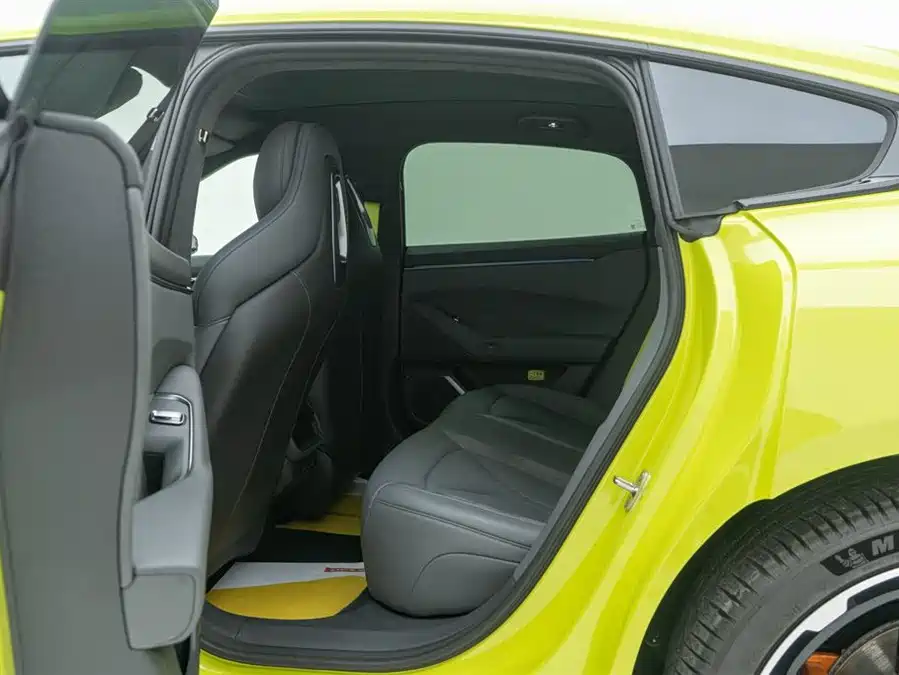 900x675_0_q87_c42_autohomecar__ChxpWGlHkwSAZ2s9AAFZ7uZXgZA334.jpg.webp Used Xpeng P7 2025 702 Long Battery Life Ultra