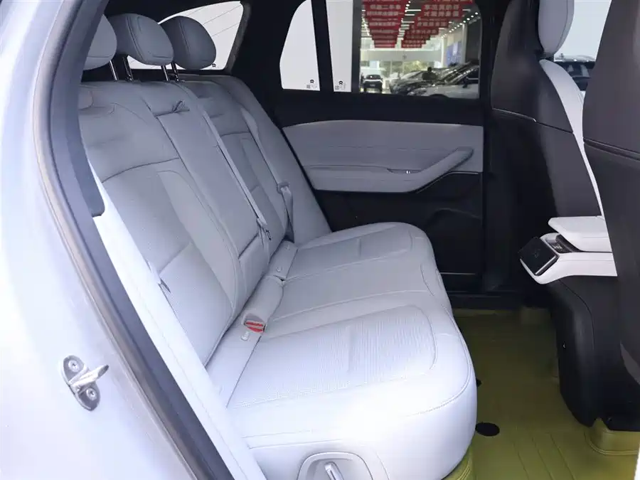 900x675_0_q87_c42_autohomecar__ChxpWGlHqBuAFgp6AAFPH4FfAME564.jpg.webp Used NIO ES6 2024 model 75kWh