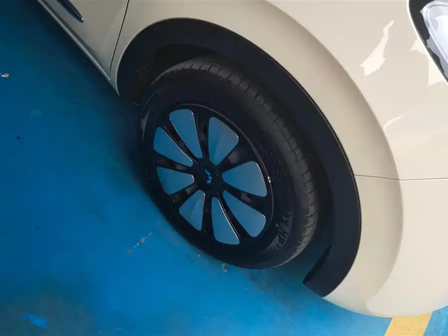 900x675_0_q87_c42_autohomecar__ChxpWGlHv16AYGqAAADc1PVsuqY204.jpg.webp Used Wuling Bingo 2025 model 333km Yuexiang model