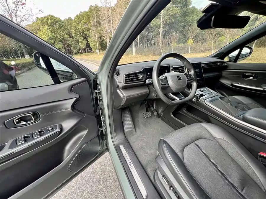 900x675_0_q87_c42_autohomecar__ChxpWGlI1tCAOFeFAAM56h1aiAY097.jpg.webp Used NIO EC6 2022 75kWh sports version