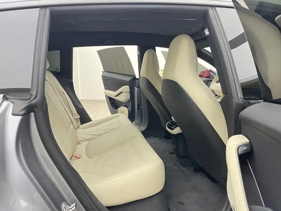 900x675_0_q87_c42_autohomecar__ChxpWGlIwOiASl98AAc_PF3O9FA208.jpg.webp Used NIO ET5T 2025 75kWh Touring