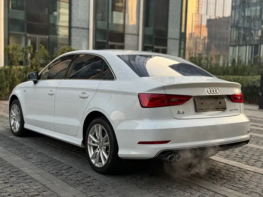 Used Audi A3 2015 Limousine 40 TFSI automatic luxury model