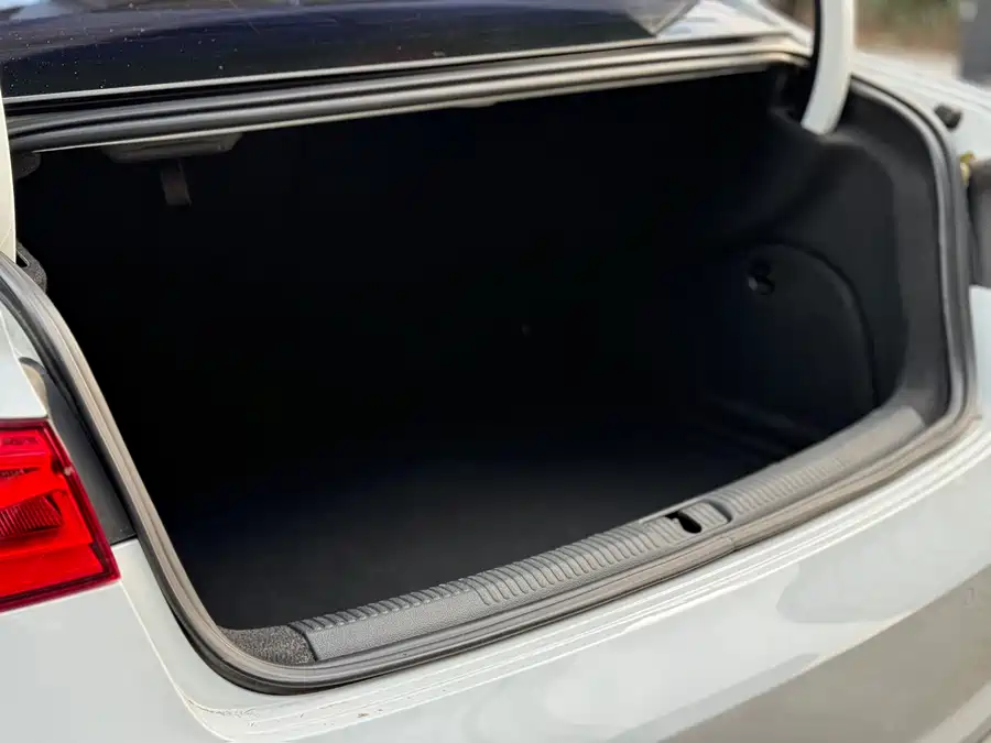 Used Audi A3 2015 Limousine 40 TFSI automatic luxury model