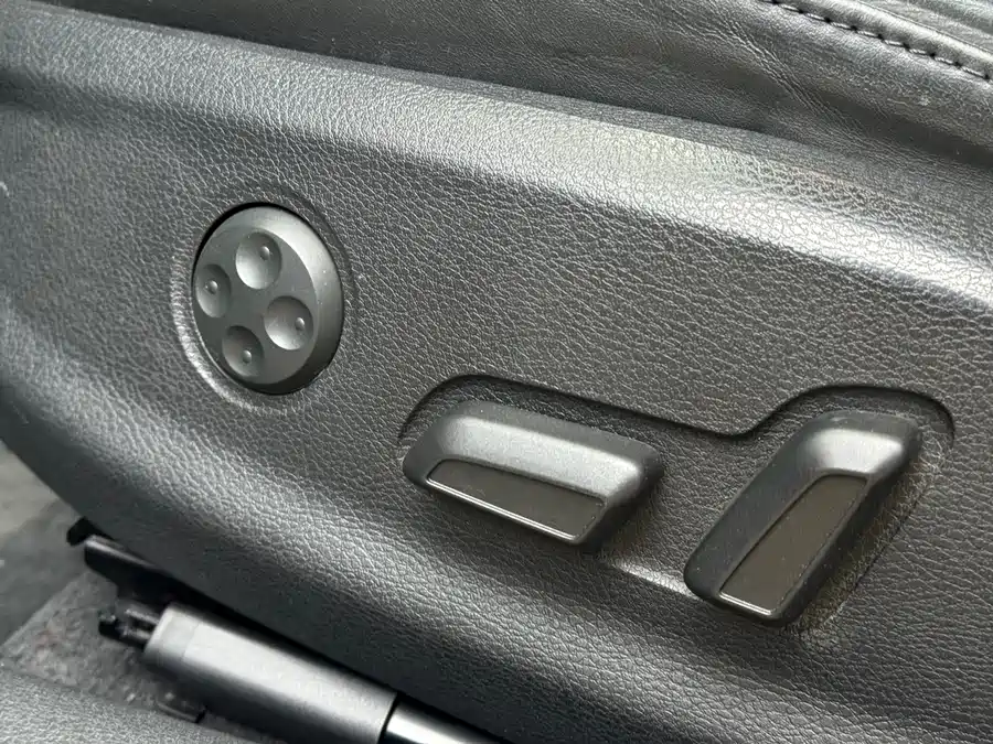 Used Audi A3 2015 Limousine 40 TFSI automatic luxury model