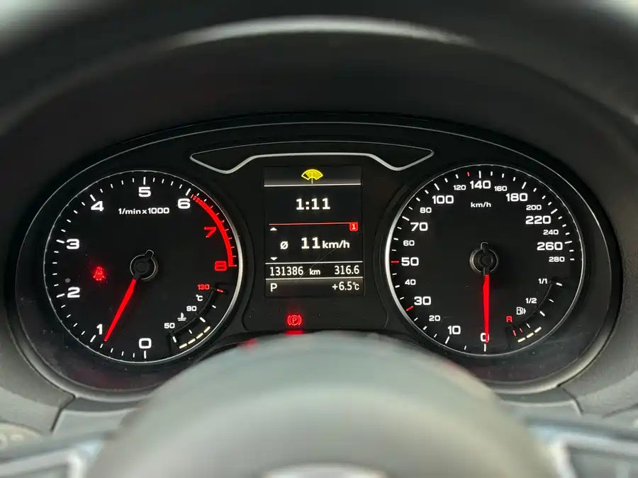 Used Audi A3 2015 Limousine 40 TFSI automatic luxury model