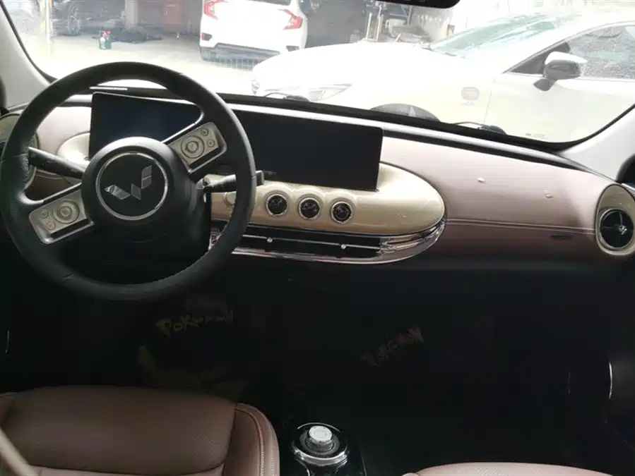 Used Wuling Bingo 2023 model 333km Lingxi Internet+ model