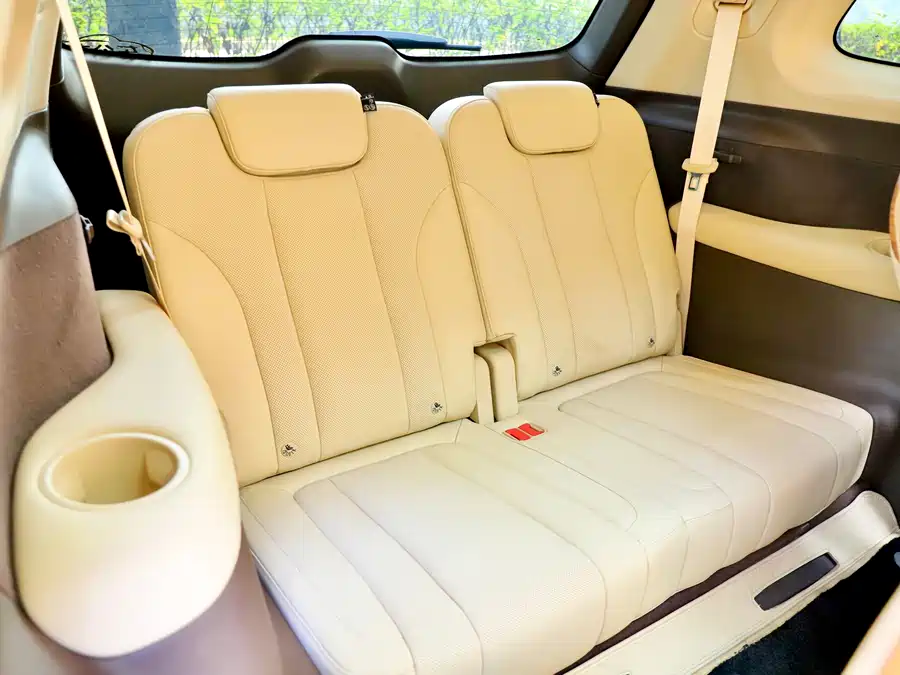 900x675_0_q87_c42_autohomecar__ChxpWGlJCuqAXX07AAipQYza7xk273.jpg.webp Used HUAWEI AITO M7 2024 1.5T Intelligent Driving Four-wheel Drive Max Version 6 Seats