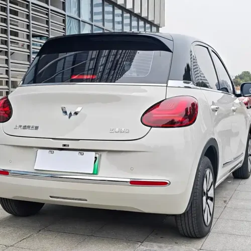 900x675_0_q87_c42_autohomecar__ChxpWGlKM-2AVHT5AAjP4YxSfiI229.jpg.webp Used Wuling Bingo 2025 model 333km Lingxi Internet model