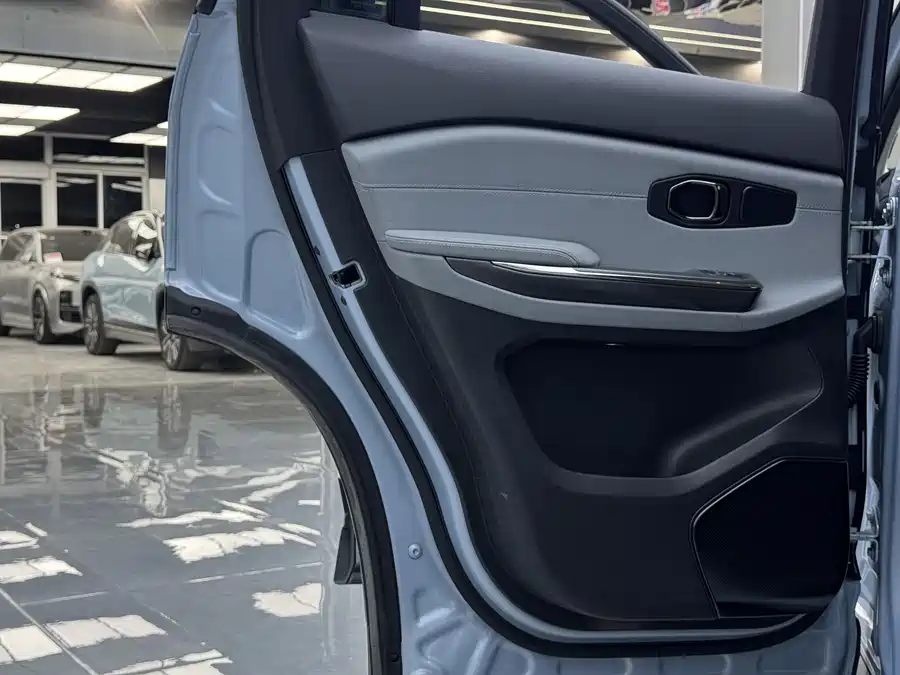 900x675_0_q87_c42_autohomecar__ChxpWGlKONmAI0zqAASBaP74zYM250.jpg.webp Used NIO ES6 2019 420KM Sports Edition