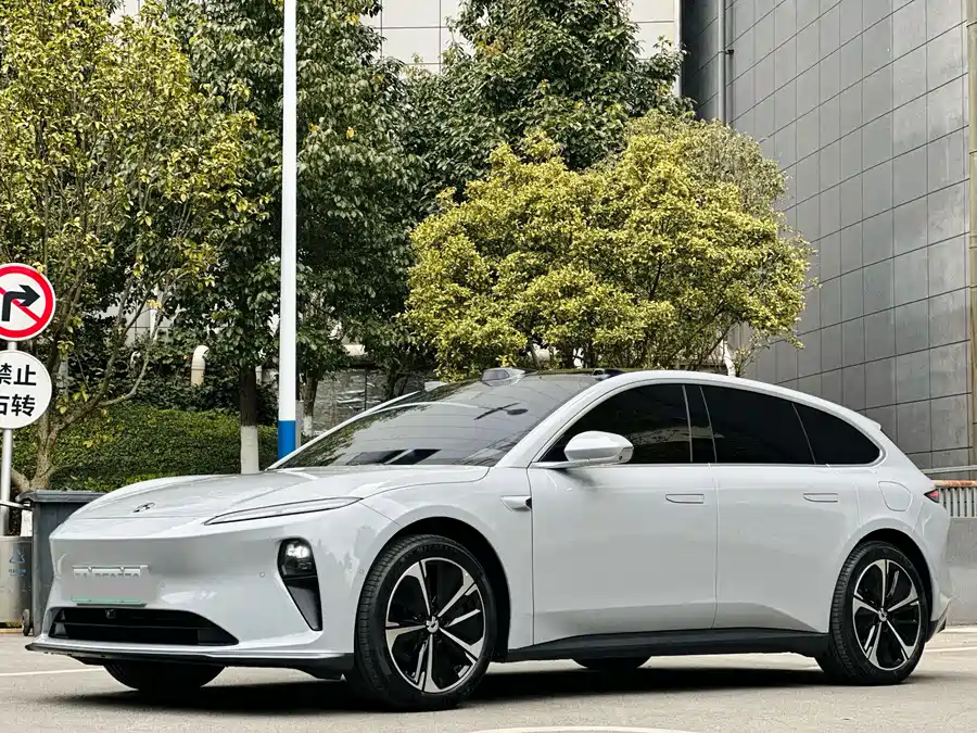 900x675_0_q87_c42_autohomecar__ChxpWGlKPaKAKTh9AAxyZljZB1M272.jpg.webp Used NIO ET5T 2024 model 75kWh Touring