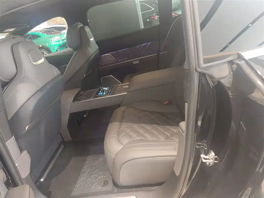 Used NIO ET9 2025 model 102kWh