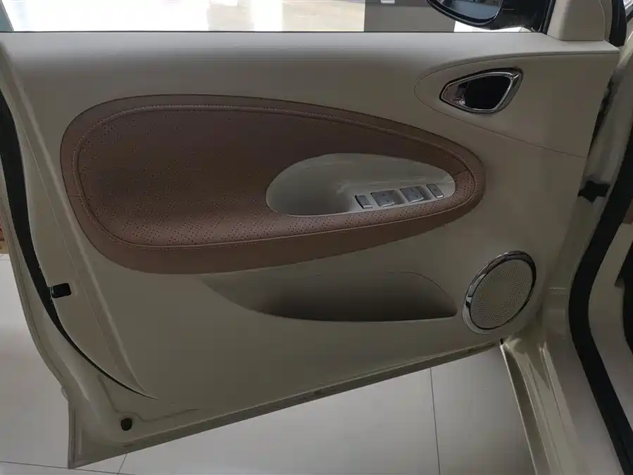 Used Wuling Bingo 2025 model 333km Lingxi Internet model