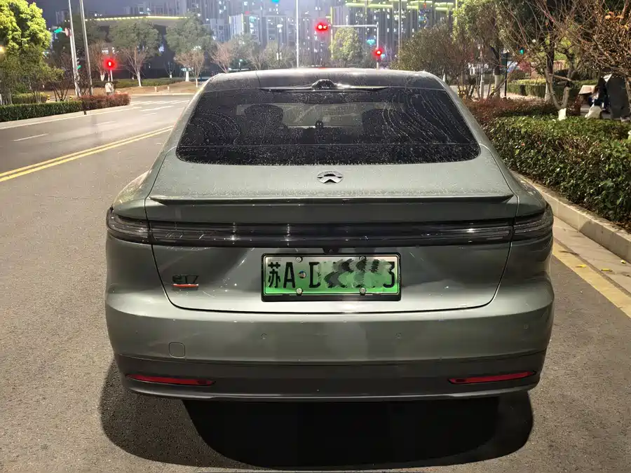 900x675_0_q87_c42_autohomecar__ChxpWGlKlIWAaz_KAAgKEaYj0Cg658.jpg.webp Used NIO ET7 2022 model 75kWh