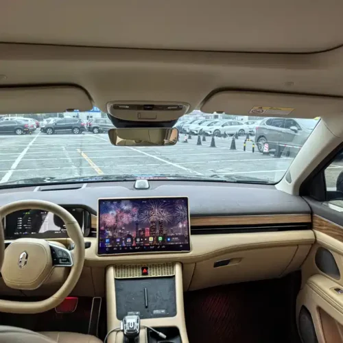 900x675_0_q87_c42_autohomecar__ChxpWGlL69KALQhCAAWBextnKVw121.jpg.webp Used HUAWEI AITO M7 2024 1.5T four-wheel drive Plus version 5 seats