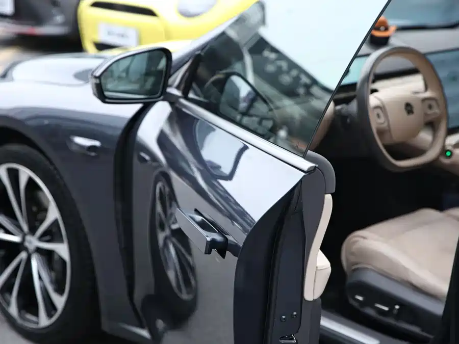 900x675_0_q87_c42_autohomecar__ChxpWGlLRDqAY6p5AASJFwB7dgs815.jpg.webp Used NIO ET7 2022 model 100kWh first edition