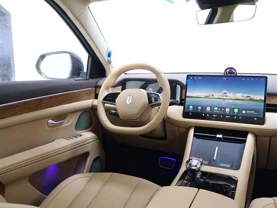 900x675_0_q87_c42_autohomecar__ChxpWGlLZ9CAWG3dAAGbDTtofUg215.jpg.webp Used HUAWEI AITO M7 2024 1.5T Smart Driving Rear Drive Pro Version 5 Seats