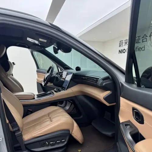 900x675_0_q87_c42_autohomecar__ChxpWGlLbZKAAjpKAAd6cDjVSKg868.jpg.webp Used NIO ES8 2022 model 100kWh signature version six seats