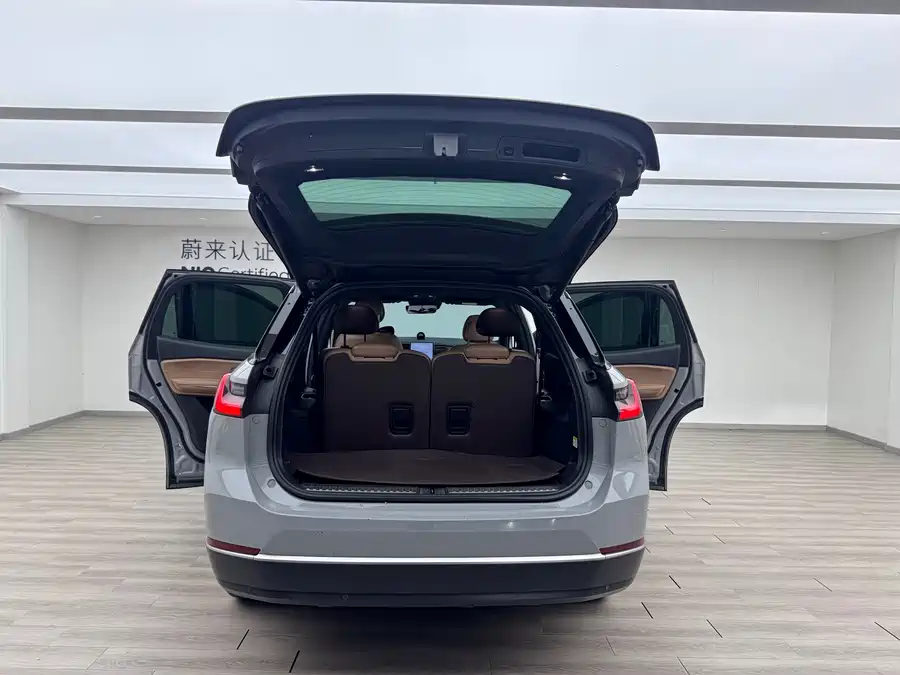 900x675_0_q87_c42_autohomecar__ChxpWGlLbZmAHxj5AAY3YZEZyw4901.jpg.webp Used NIO ES8 2022 model 100kWh signature version six seats