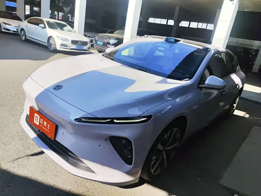 900x675_0_q87_c42_autohomecar__ChxpWGlM6HeANXDkAAMxbQgQvc8769.jpg.webp Used NIO ET7 2022 model 100kWh first edition