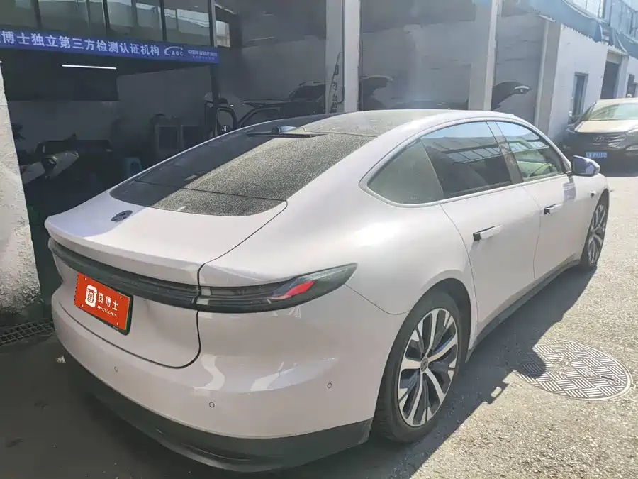 900x675_0_q87_c42_autohomecar__ChxpWGlM6HiAOodZAAMhUWhZJUs878.jpg.webp Used NIO ET7 2022 model 100kWh first edition