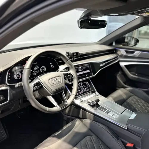 900x675_0_q87_c42_autohomecar__ChxpWGlMpAiAOqozAAiV0qPakuw152.jpg.webp Used Audi A6L 2025 45 TFSI Premium Dynamic Model