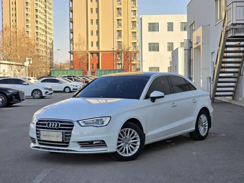 Used Audi A3 2016 Limousine 35 TFSI LinkedIn type