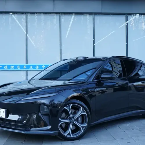 900x675_0_q87_c42_autohomecar__ChxpWGlN8QGAFEY9AAj32y3w2AI282.jpg.webp Used NIO ET5T 2024 model 75kWh Touring