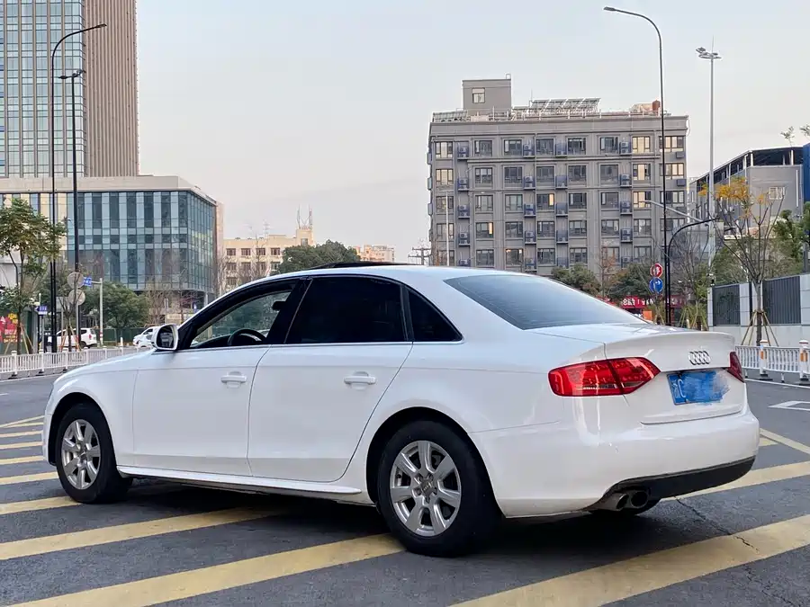 Used Audi A4L 2012 2.0 TFSI automatic luxury model