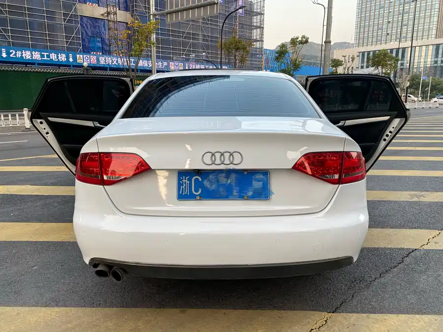 Used Audi A4L 2012 2.0 TFSI automatic luxury model