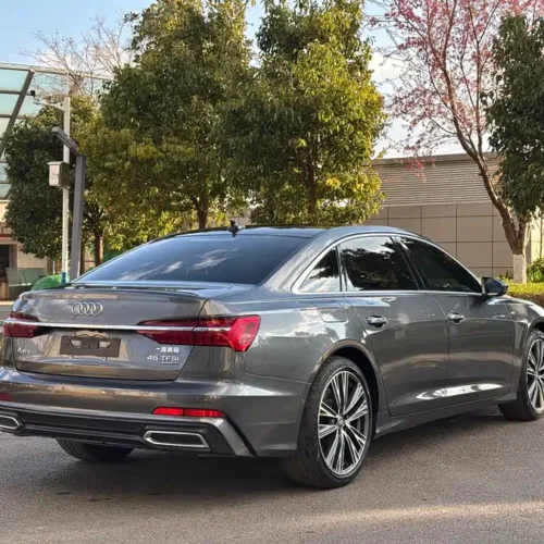 900x675_0_q87_c42_autohomecar__ChxpWGlOV4mAYilvABAFQui_Y8c823.jpg.webp Used Audi A6L 2020 45 TFSI quattro exclusive dynamic model