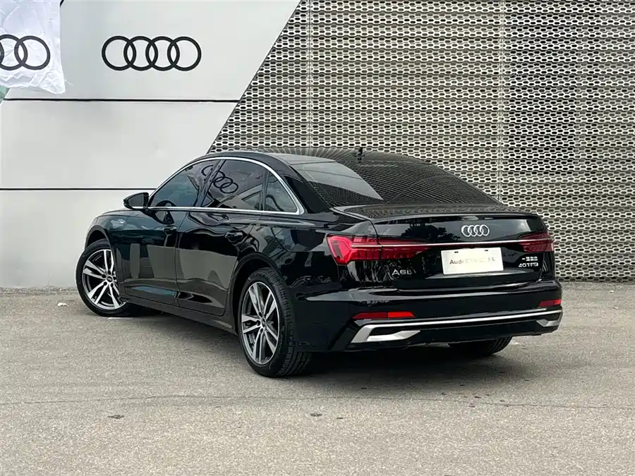 900x675_0_q87_c42_autohomecar__CjIFU2hOKCyAf_HMAAN-aVhidPc874.jpg.webp Used Audi A6L 2024 40 TFSI luxury and dynamic model