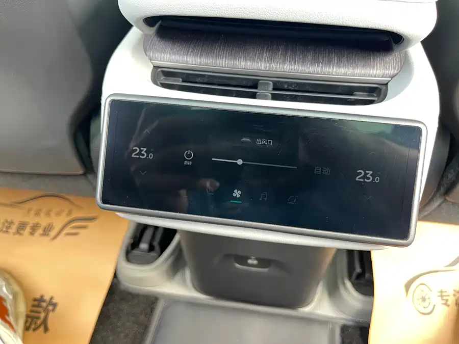 Used NIO ES6 2023 model 75kWh