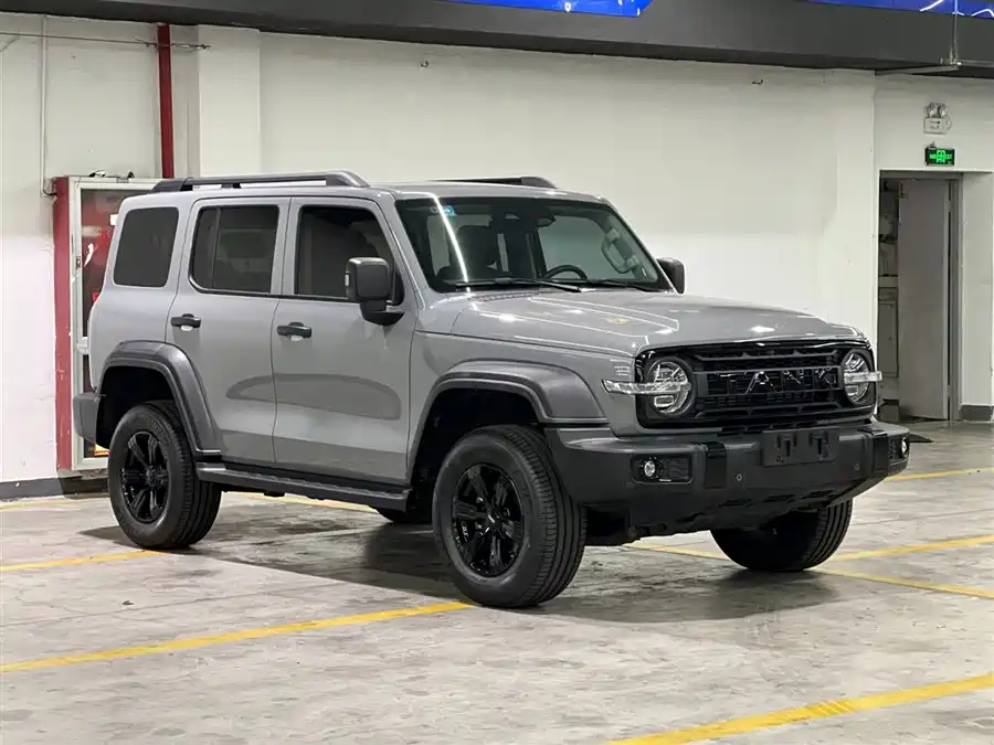 900x675_0_q87_c42_autohomecar__Chto52jx9Q2AdQ23AAHW6FARL_w354.jpg.webp Used GWM Tank 300 2021 Off-Road Version 2.0T Challenger