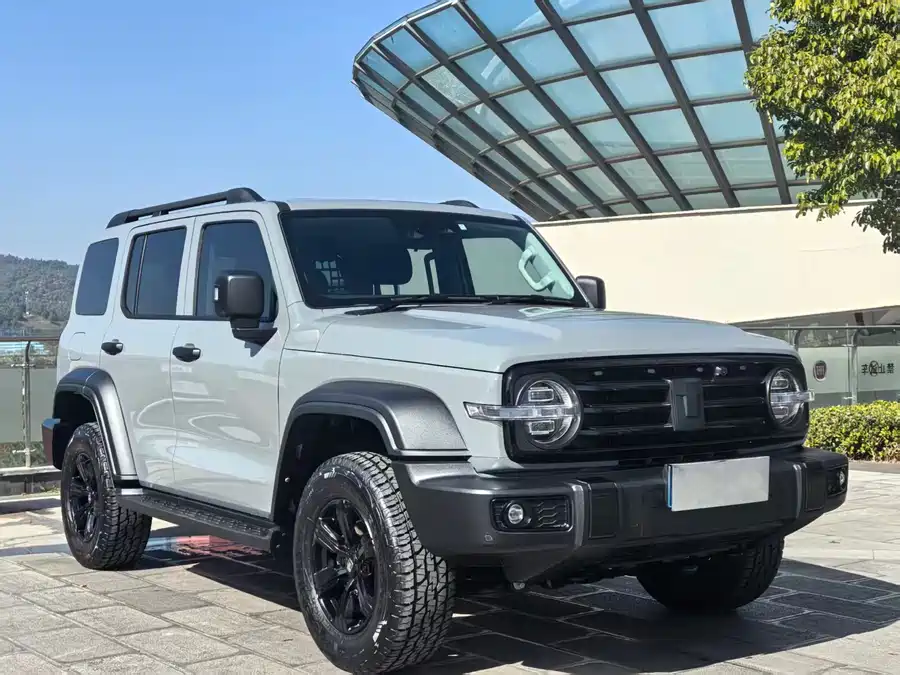 900x675_0_q87_c42_autohomecar__Chto52k2Mk-AJnrWAAhVLFwiHqo561.jpg.webp Used GWM Tank 300 2021 Off-Road Version 2.0T Conqueror