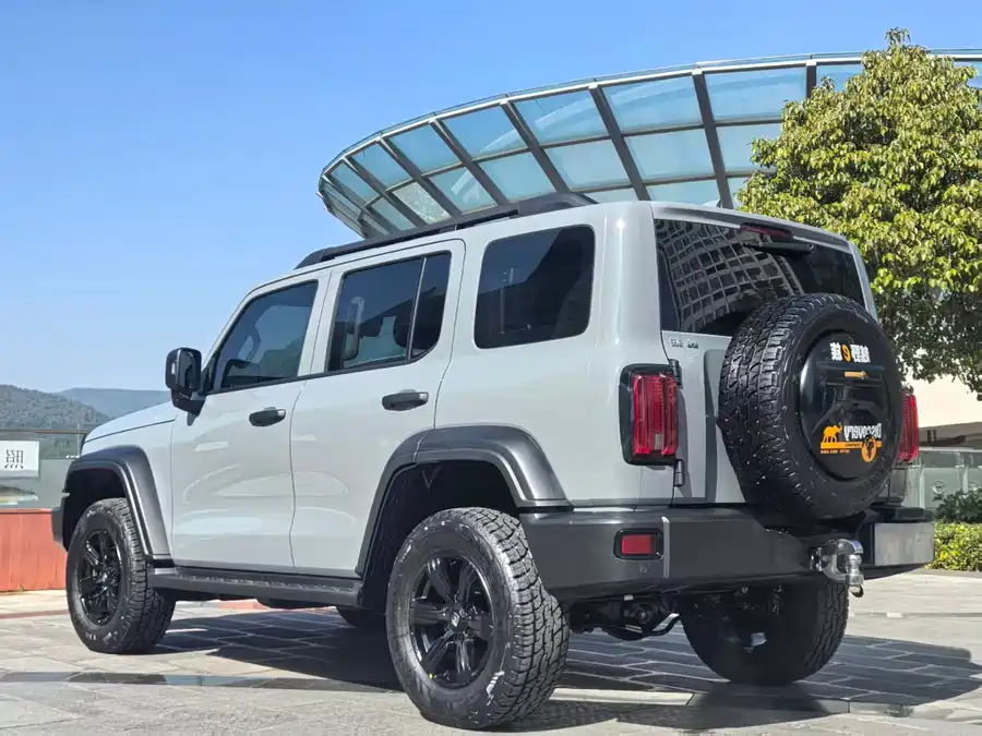 900x675_0_q87_c42_autohomecar__Chto52k2MlKAfu4kAAfQfPOaLD4339.jpg.webp Used GWM Tank 300 2021 Off-Road Version 2.0T Conqueror