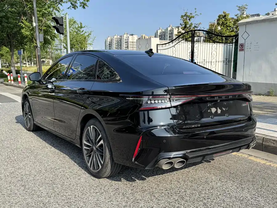 900x675_0_q87_c42_autohomecar__Chto52kOGF2AIPX2AAeqMdbAGeo318.jpg.webp Used Chery Arrizo 8 2023 high-energy version 2.0T DCT Chi