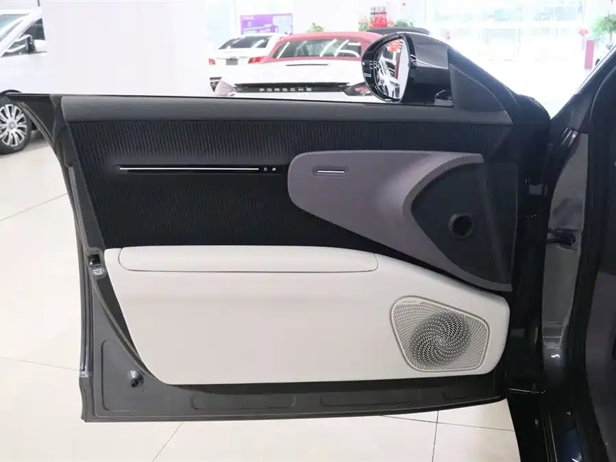 Used Avita 12 2025 Max extended range version