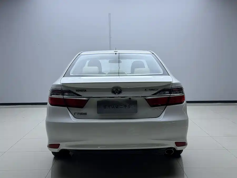 900x675_0_q87_c42_autohomecar__Chto52kVg56AfbPJAALGyw9GQ_M207.jpg.webp Used Camry 2015 2.0E Elite Edition
