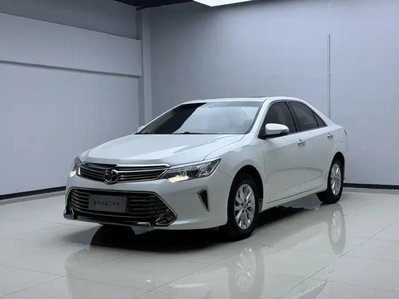 900x675_0_q87_c42_autohomecar__Chto52kVg5uARnERAAOZPjAZMZ8261.jpg.webp Used Camry 2015 2.0E Elite Edition