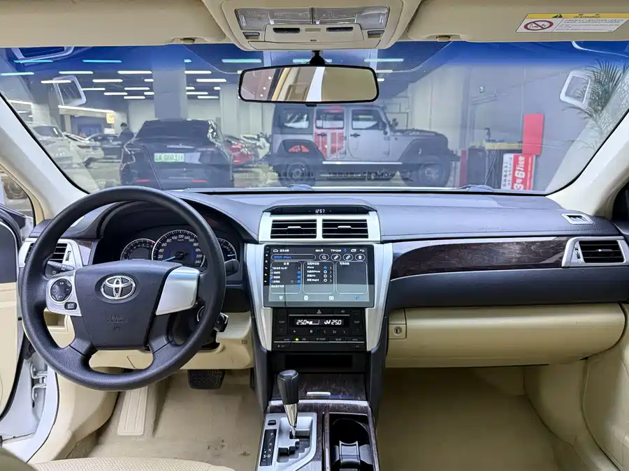 900x675_0_q87_c42_autohomecar__Chto52kVg6CAdG6qAAXPLKJkkIM501.jpg.webp Used Camry 2015 2.0E Elite Edition